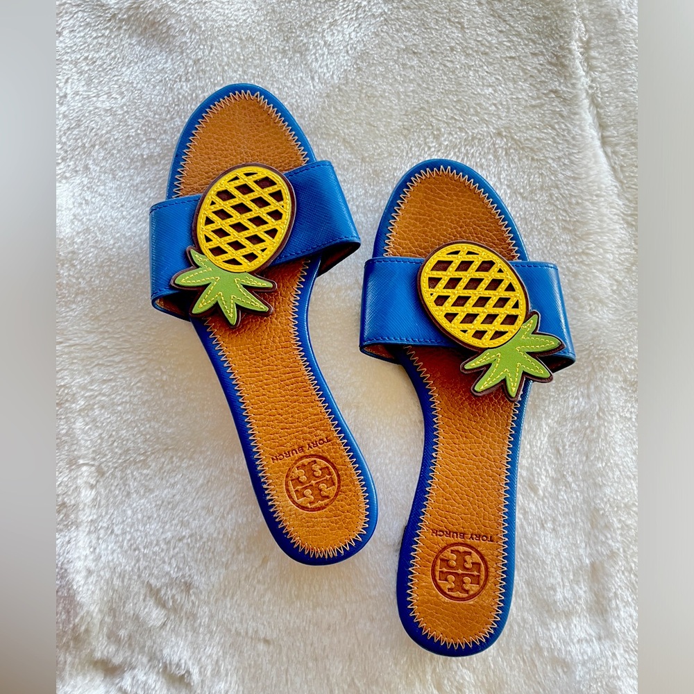 TORY BURCH TROPICAL SAFFINO LEATHER W/PINEAPPLE DETAIL BLUE SANDALS Sz 5.5M